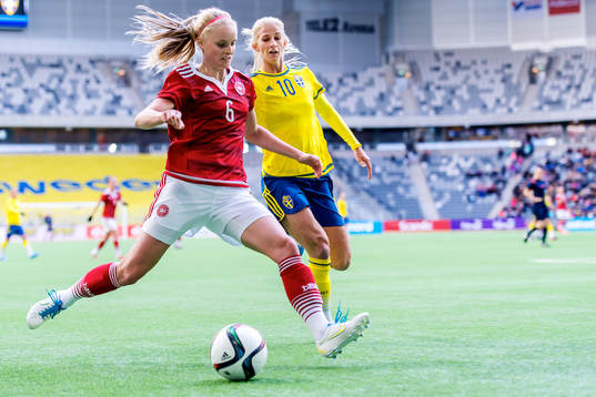 Danmarks Nina Frausing Pedersen och Sveriges Sofia