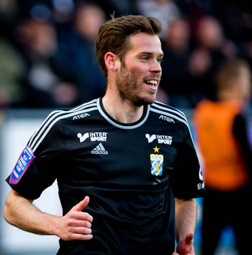 IFK Göteborgs Emil Salomonsson gör 0-1 och jublar