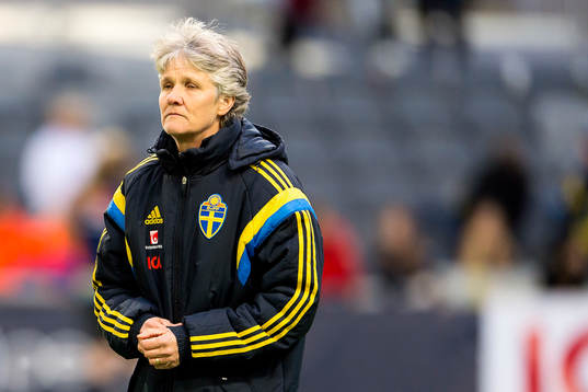 Sveriges förbundskapten Pia Sundhage deppar