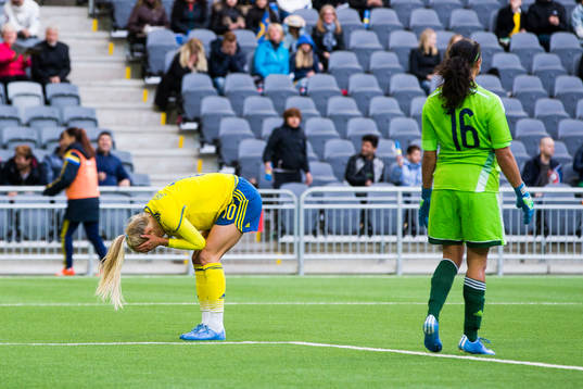 Sveriges Sofia Jakobsson deppar