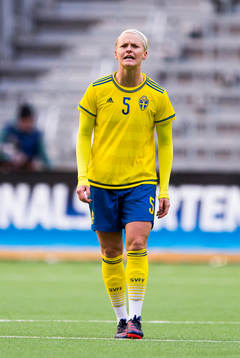 Sveriges Nilla Fischer reagerar