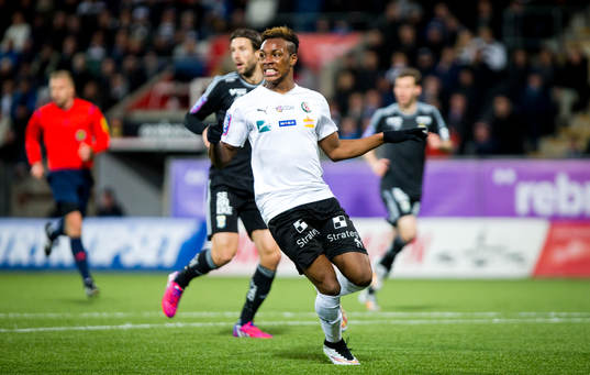 Örebros Michael Seaton