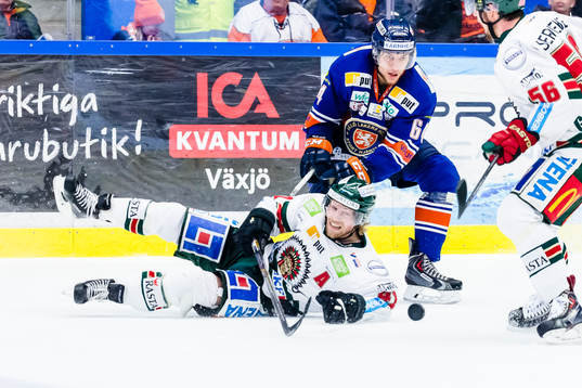 Frölundas Mathis Olimb faller
