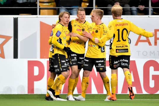 Elfsborgs Simon Hedlund jublar