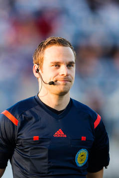 Domare Kristoffer Karlsson