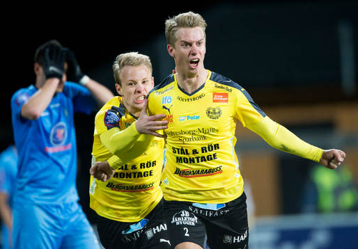 Mjällbys Hampus Bergdahl har kvitterat till 1-1 och