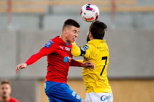 Helsingborgs Jordan Larsson i nickduell med Falkenbergs