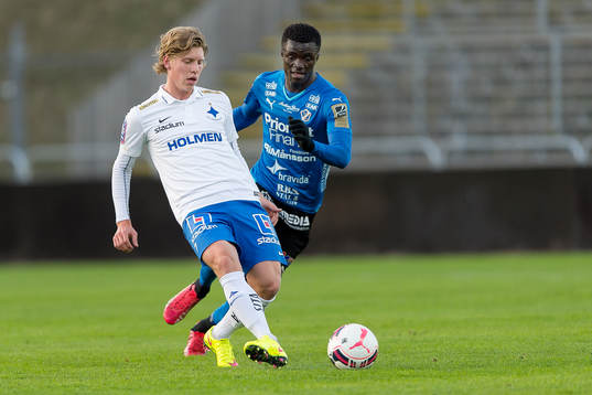 Norrköpings Alexander Fransson och Halmstads Kwame Karikari