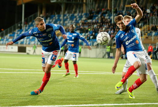 Åtvidabergs Mauricio Albornoz nickar mål 2-3 förbi