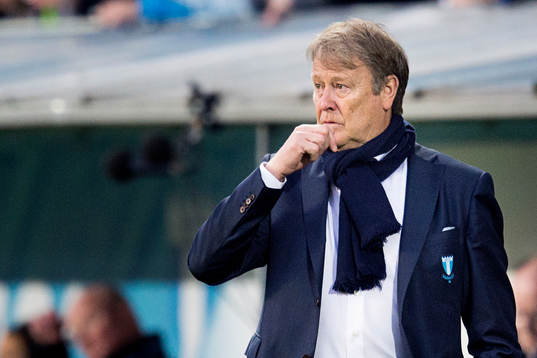 Malmö FFs tränare Åge Hareide funderar