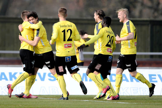 Mjällbys Lukas Grill jublar