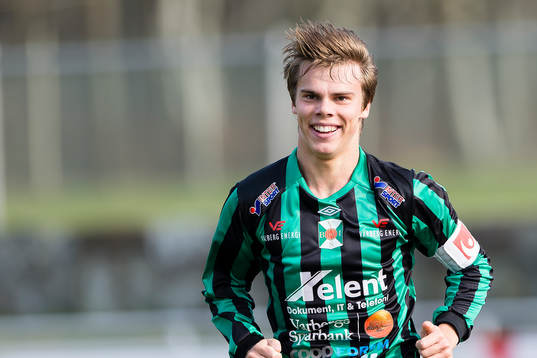 Varbergs Elias Andersson jublar