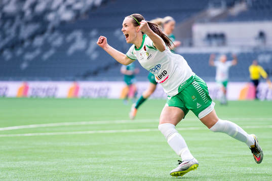 Hammarbys Elina Johansson jublar