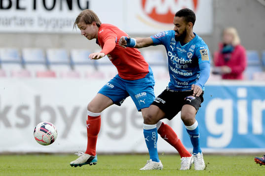 Halmstads Junes Barny och Helsingborgs Darijan Bojanic