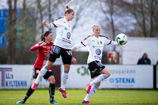 Umeås Ema Åberg Zingmark och Lisa Lantz