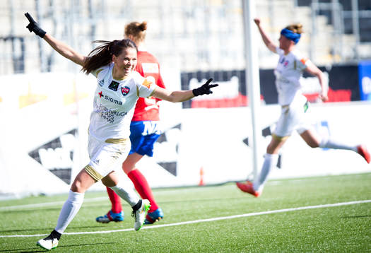 Rosengårds Sara Björk Gunnarsdottir gör 1-3 och jublar