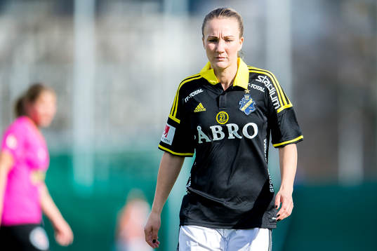AIKs Emma Lundh deppar