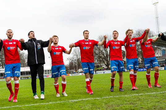 Helsingborgs spelare jublar