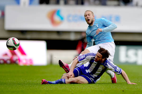 Malmö FFs Anton Tinnerholm och IFK Göteborgs Gustav