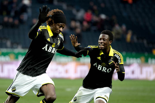 s Mohamed Bangura jublar