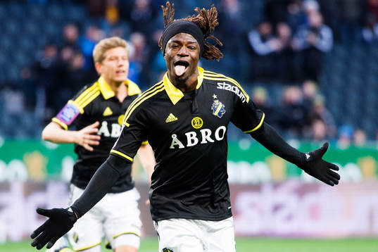 s Mohamed Bangura jublar