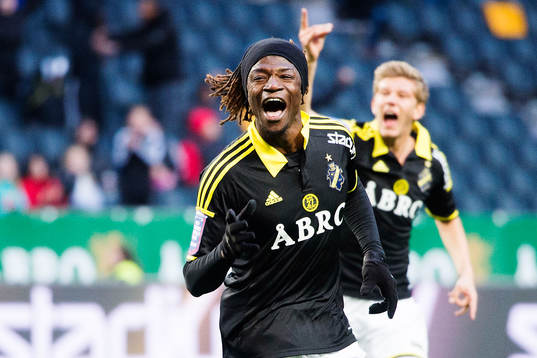 s Mohamed Bangura jublar