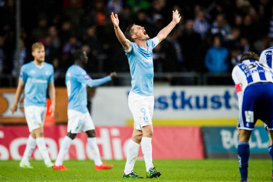 Malmö FFs Markus Rosenberg jublar vid slutsignal