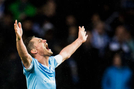 Malmö FFs Markus Rosenberg jublar vid slutsignal