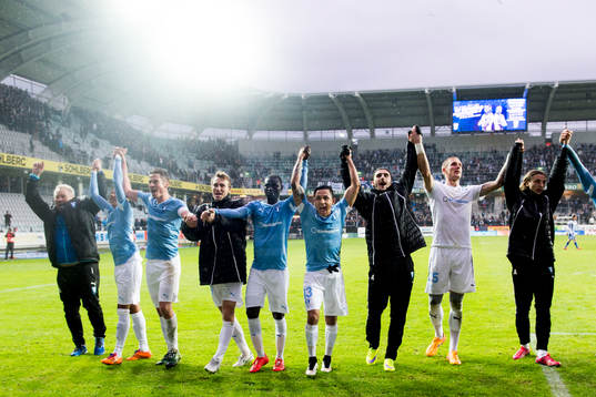Malmö FFs spelare med Victor Yoshimar Yotun Flores (m)