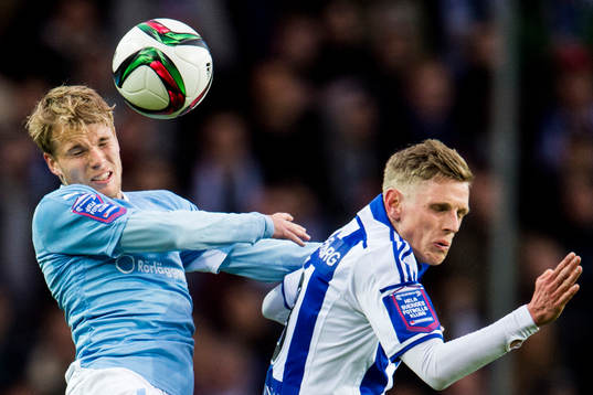 Malmö FFs Oscar Lewicki i nickduell med IFK Göteborgs