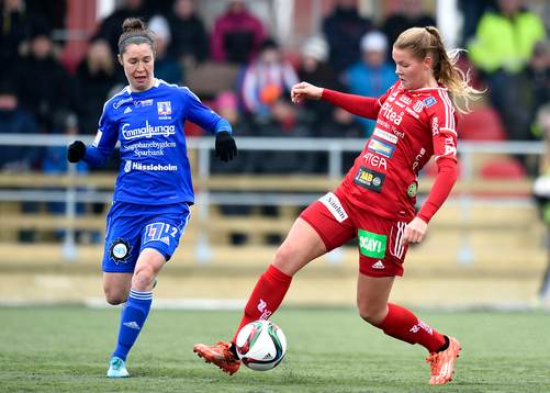 s Jane Ross och Piteå:s Nina Jakobsson