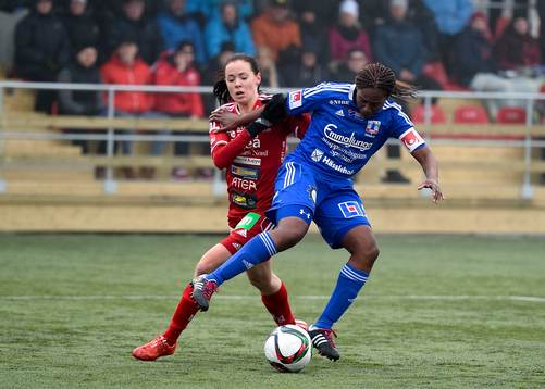 s Elin Johansson i kamp Vittsjö:s Ifeoma Dieke