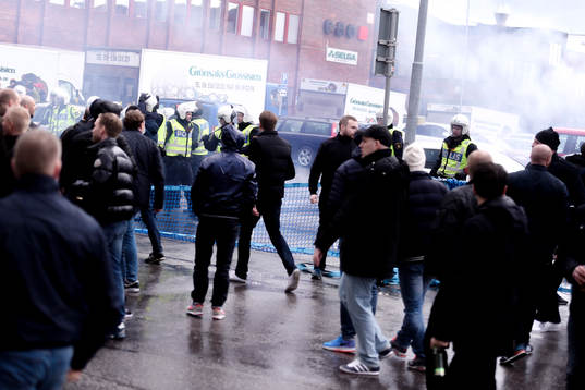Hammarbys och Djurgårdens supportrar