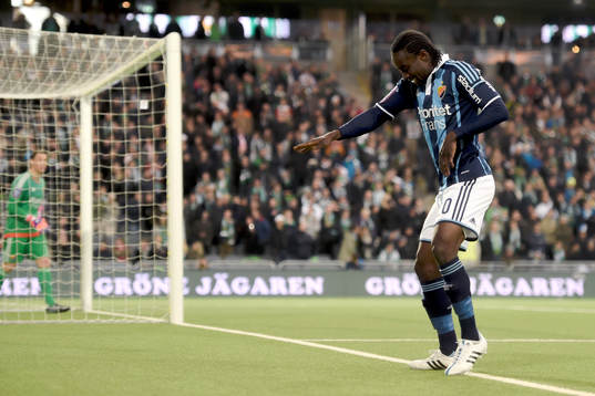 Djurgårdens Sam Johnson jublar