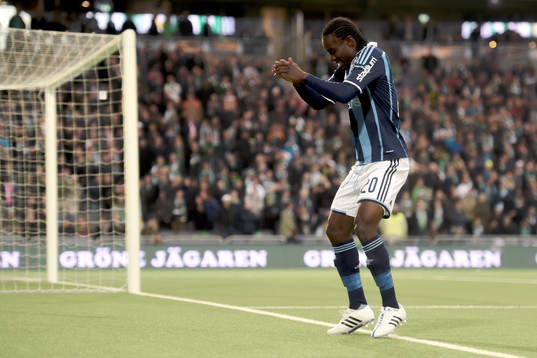 Djurgårdens Sam Johnson jublar