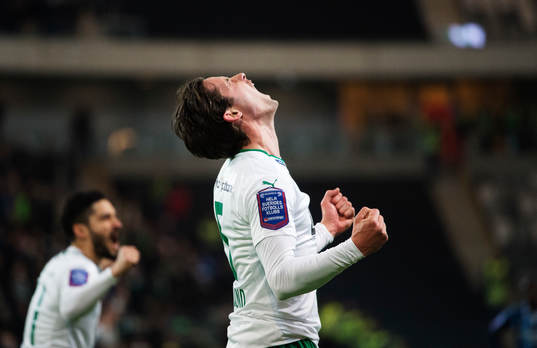 Hammarbys Philip Haglund jublar