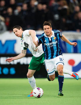 Hammarbys Johan Persson och Djurgårdens Kerim Mrabti