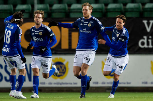 Sundsvalls Leo Englund jublar