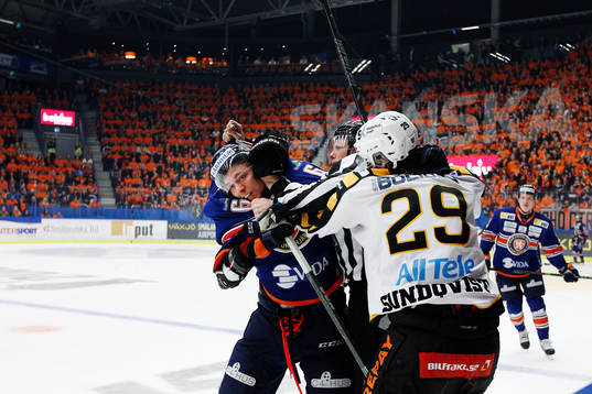 Bråk mellan Eric Martinsson  och Skellefteås Oskar