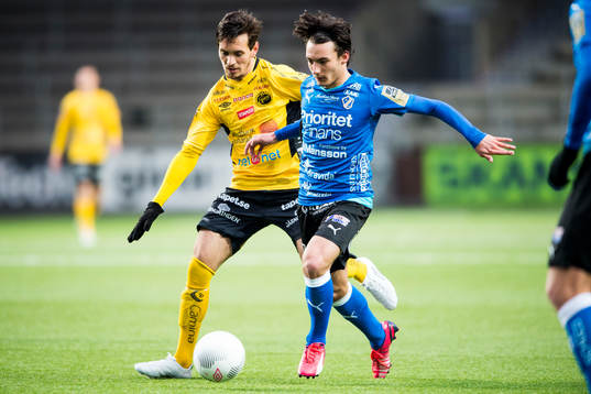 Halmstads Sead Haksbanovic och Elfsborgs Liridon Gashi