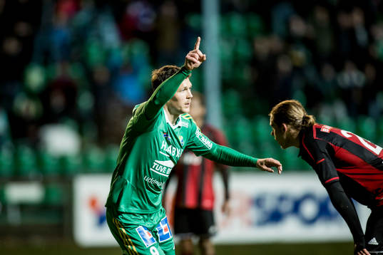 Ljungskiles Hannes Stiller jublar