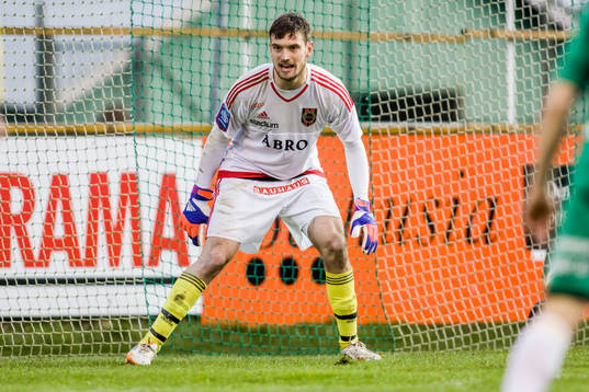 Brommapojkarnas målvakt Davor Blazevic