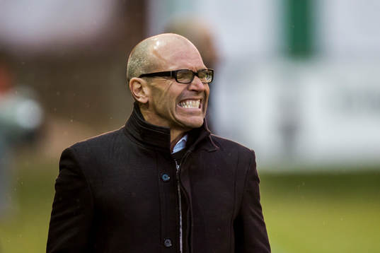 Ljungskiles tränare Tor-Arne Fredheim reagerar