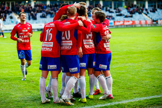 Örgrytes spelare jublar