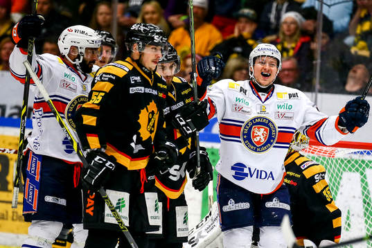 Bläddra bland fler bilder av Ishockey, Shl Final 3, Skellefteå - Växjö