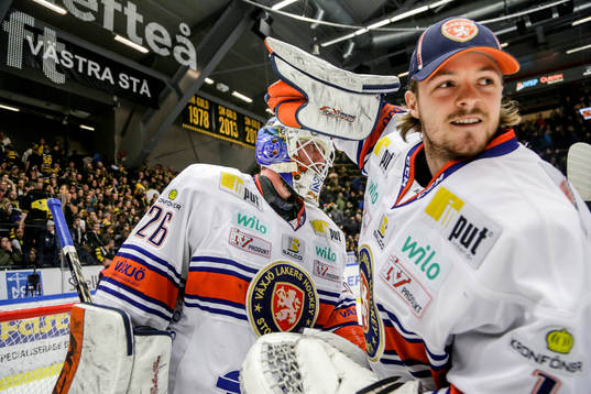 Växjös målvakt Stefan Steen och målvakten Thomas Lillie