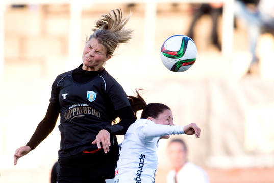 Bläddra bland fler bilder av Fotboll, Damallsvenskan, Kopparbergs Göteborg - Piteå