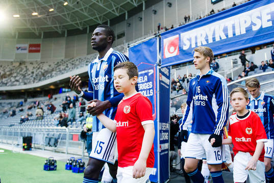 Djurgårdens Omar Colley och Sebastian Andersson