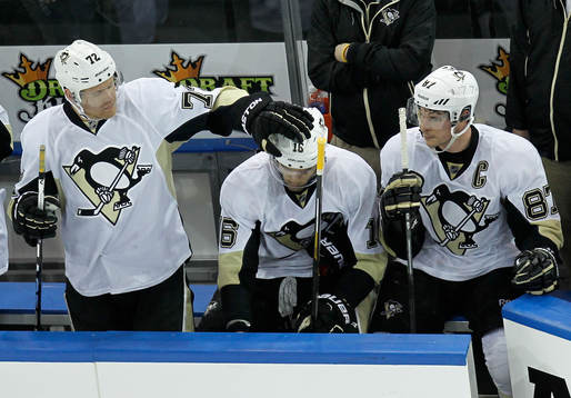 Pittsburgh Penguins Patric Hörnqvist (L), Brandon Sutter