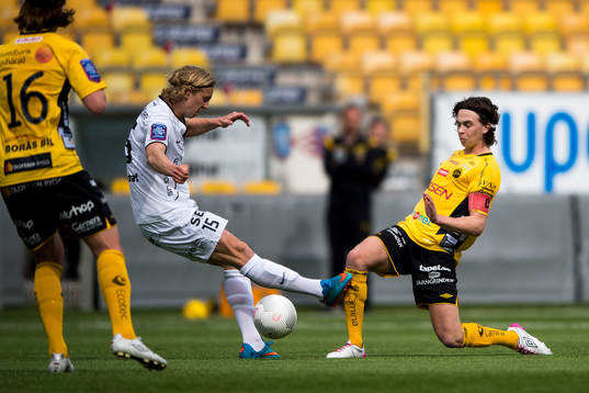 Elfsborgs Rasmus Rosenqvist och Häckens Gustav Berggren